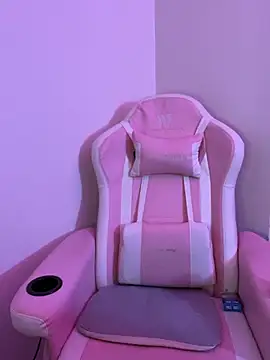 Felicia smok3 online show from 04/14/26, 05:35