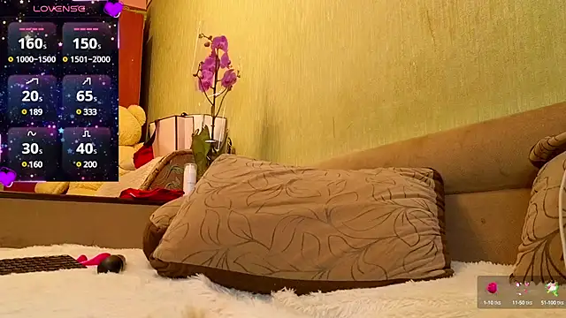 Snapshot of Miss_Flexi_fit chatting on 02/17/25, 07:21 Miss Flexi fit online show from 02/17/25, 07:21