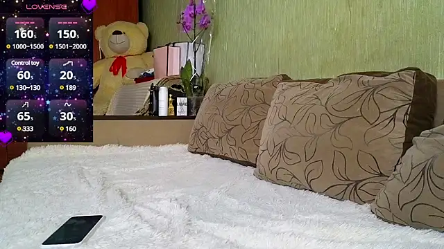 Snapshot of Miss_Flexi_fit chatting on 02/19/25, 06:21 Miss Flexi fit online show from 02/19/25, 06:21