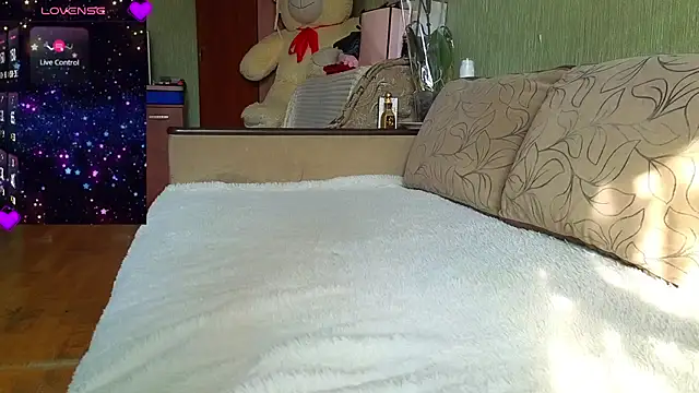 Snapshot of Miss_Flexi_fit chatting on 02/22/25, 08:40 Miss Flexi fit online show from 02/22/25, 08:40