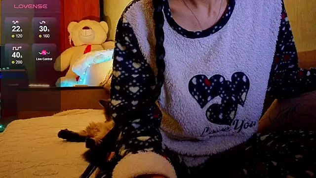 Snapshot of Miss_Flexi_fit chatting on 11/14/25, 10:18 Miss Flexi fit online show from 11/14/25, 10:18