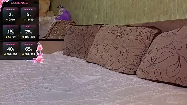 Snapshot of Miss_Flexi_fit chatting on 11/17/25, 12:33 Miss Flexi fit online show from 11/17/25, 12:33