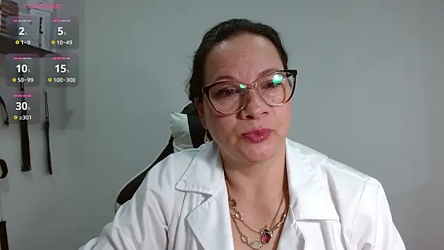 Snapshot of Sex-Psychology chatting on 12/17/24, 12:45 Sex-Psychology online show from 12/17/24, 12:45