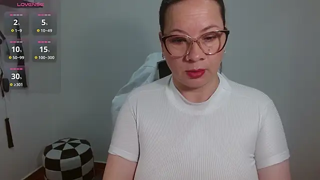 Snapshot of Sex-Psychology chatting on 12/28/24, 11:26 Sex-Psychology online show from 12/28/24, 11:26