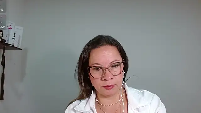 Snapshot of Sex-Psychology chatting on 01/24/25, 11:45 Sex-Psychology online show from 01/24/25, 11:45