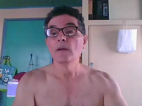 Snapshot of kavir-sebastien chatting on 09/30/25, 02:22 kavir-sebastien online show from 09/30/25, 02:22