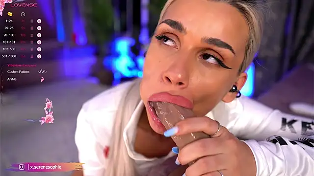 Serene Sophiex online show from 02/05/25, 04:27