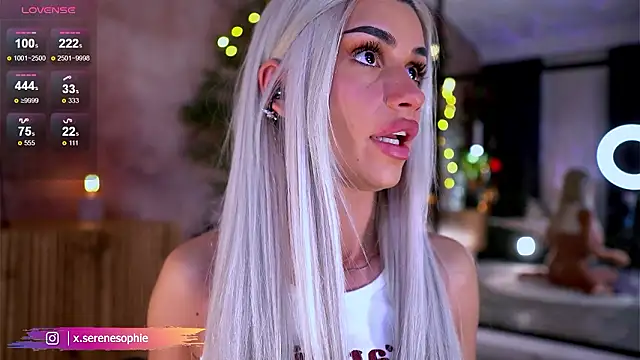 Serene Sophiex online show from 03/05/26, 09:44