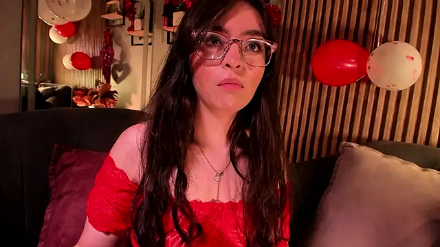 Snapshot of Eva_Macalliter chatting on 02/15/26, 04:42 Eva Macalliter online show from 02/15/26, 04:42