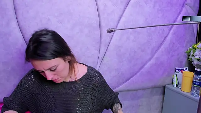 HornySlut69  online show from 03/27/26, 01:44