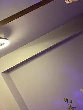 Snapshot of blacktourmaline- chatting on 01/10/25, 08:37 blacktourmaline- online show from 01/10/25, 08:37