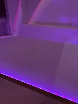 Snapshot of blacktourmaline- chatting on 03/13/25, 09:26 blacktourmaline- online show from 03/13/25, 09:26