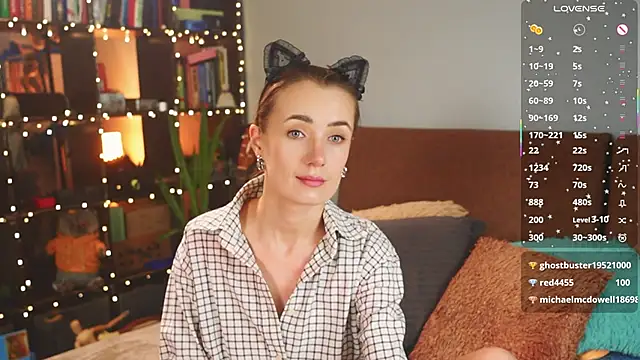 bananya kitty online show from 12/04/25, 02:10