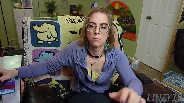 Linzy 19 online show from 02/11/25, 02:57