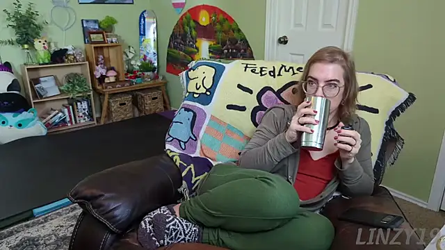 Linzy 19 online show from 02/13/25, 05:33