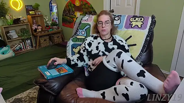 Linzy 19 online show from 02/14/25, 03:26