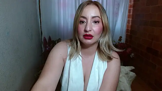 Snapshot of rashellroses22 chatting on 12/17/24, 07:15 rashellroses22 online show from 12/17/24, 07:15