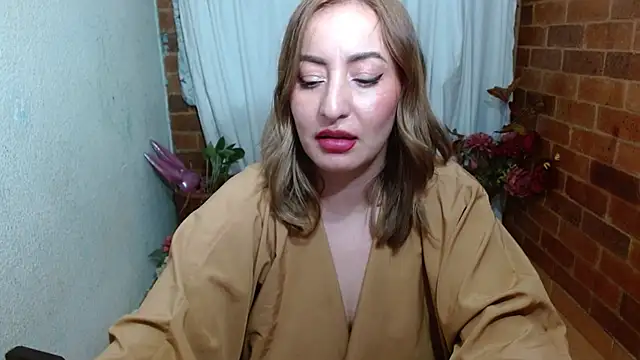 Snapshot of rashellroses22 chatting on 03/05/25, 12:49 rashellroses22 online show from 03/05/25, 12:49