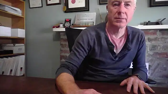 Snapshot of jiggy77777 chatting on 12/03/24, 10:40 jiggy77777 online show from 12/03/24, 10:40