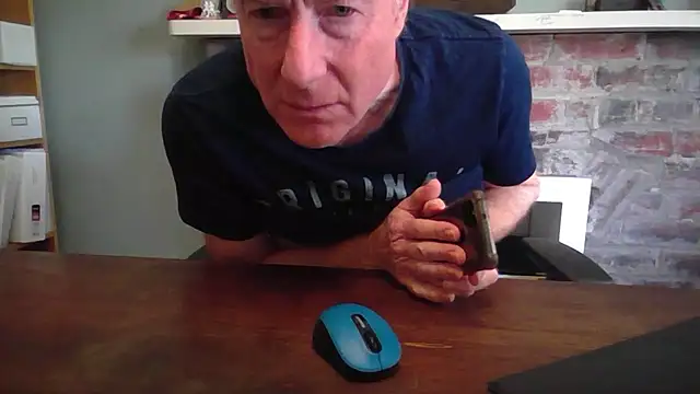 Snapshot of jiggy77777 chatting on 12/05/24, 01:58 jiggy77777 online show from 12/05/24, 01:58