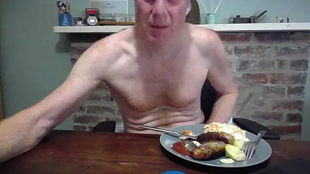 Snapshot of jiggy77777 chatting on 01/15/25, 02:17 jiggy77777 online show from 01/15/25, 02:17