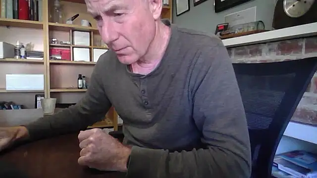 Snapshot of jiggy77777 chatting on 03/17/25, 10:17 jiggy77777 online show from 03/17/25, 10:17