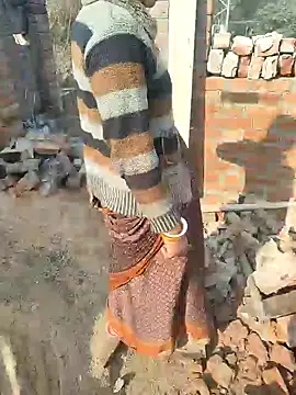 COUPLLE VILLAGE online show from 02/06/26, 03:44