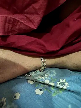 COUPLLE VILLAGE online show from 02/13/26, 09:11