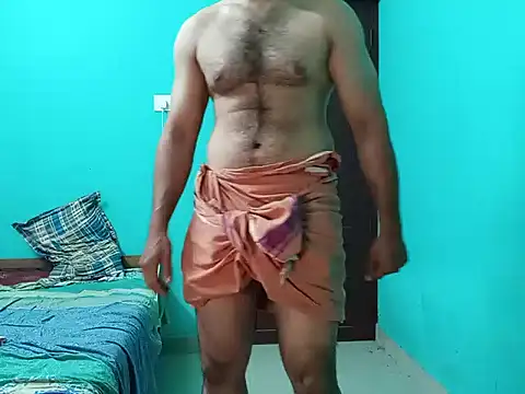 Sultryandrews online show from 12/18/24, 04:49