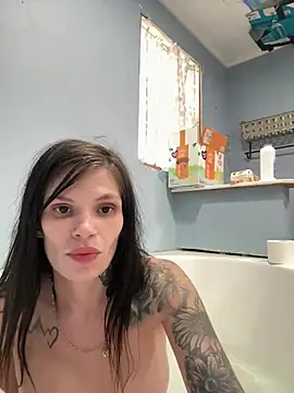 Diamondmodel95 online show from 04/11/26, 01:26