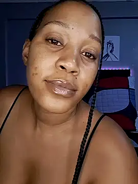 Snapshot of Toya_P chatting on 01/25/25, 02:03 Toya P online show from 01/25/25, 02:03