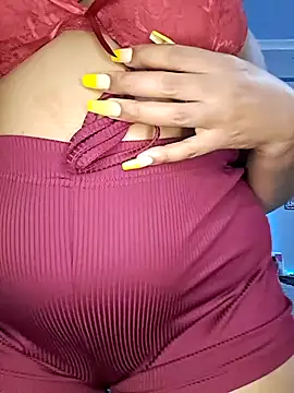 Snapshot of Toya_P chatting on 01/29/25, 08:14 Toya P online show from 01/29/25, 08:14