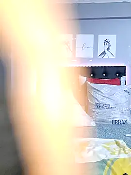 Snapshot of Toya_P chatting on 02/02/25, 06:20 Toya P online show from 02/02/25, 06:20