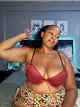 Snapshot of Toya_P chatting on 02/16/25, 07:05 Toya P online show from 02/16/25, 07:05