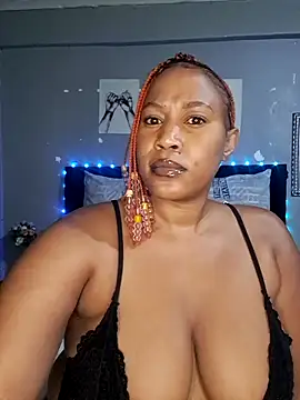 Snapshot of Toya_P chatting on 02/10/26, 08:35 Toya P online show from 02/10/26, 08:35