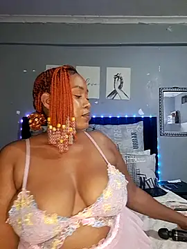 Snapshot of Toya_P chatting on 02/19/26, 09:22 Toya P online show from 02/19/26, 09:22