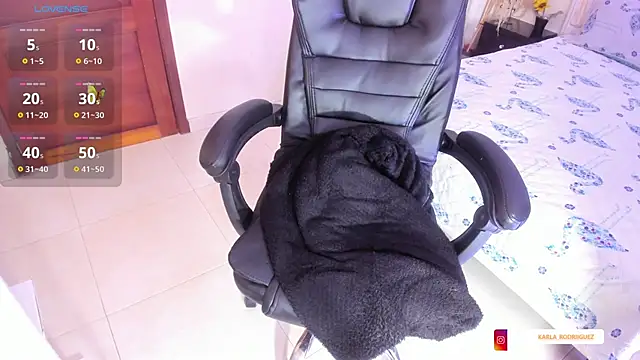 Karla Rodriguezx online show from 11/15/25, 01:07