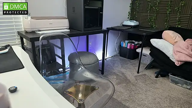 Cosmic Rose online show from 03/02/26, 02:02