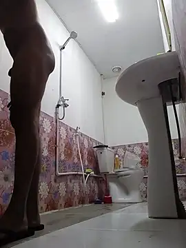 Snapshot of Antonio_shower_time chatting on 06/27/26, 01:32 Antonio shower time online show from 06/27/26, 01:32