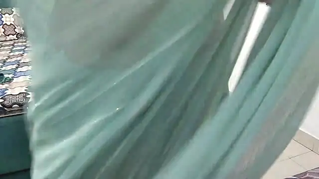 bhabhisexxy 880 online show from 04/23/26, 06:47