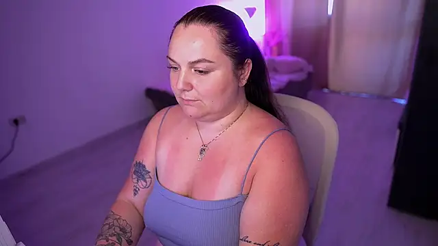 ameliaminkx online show from 06/09/26, 04:07