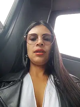 Snapshot of Astrid-- chatting on 01/06/26, 03:16 Astrid-- online show from 01/06/26, 03:16