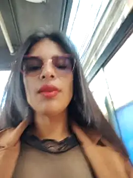 Snapshot of Astrid-- chatting on 01/14/26, 03:17 Astrid-- online show from 01/14/26, 03:17