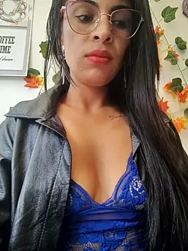 Snapshot of Astrid-- chatting on 01/15/26, 07:50 Astrid-- online show from 01/15/26, 07:50