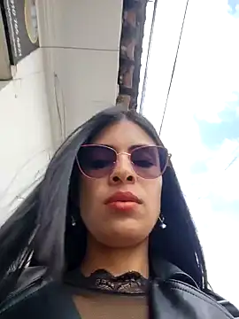 Snapshot of Astrid-- chatting on 02/20/26, 03:12 Astrid-- online show from 02/20/26, 03:12