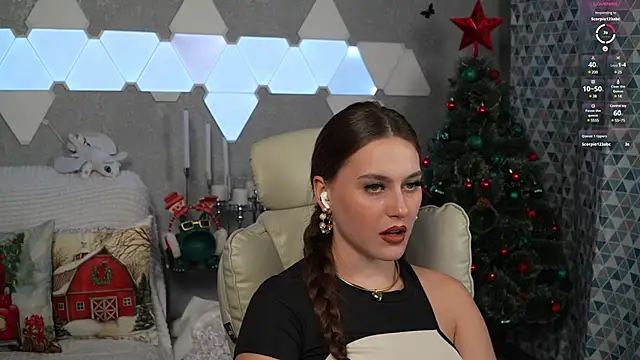 Snapshot of HarleyDeess chatting on 12/11/24, 01:15 HarleyDeess online show from 12/11/24, 01:15