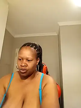 bustylisa1983 online show from 03/15/26, 06:08