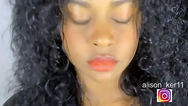 alison-ker3 online show from 02/07/26, 11:36