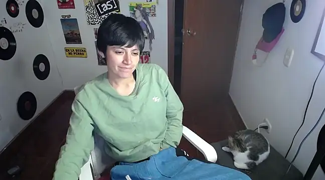 9 Fernanda 9 online show from 02/09/25, 01:33