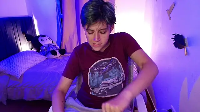 9 Fernanda 9 online show from 11/06/25, 04:46